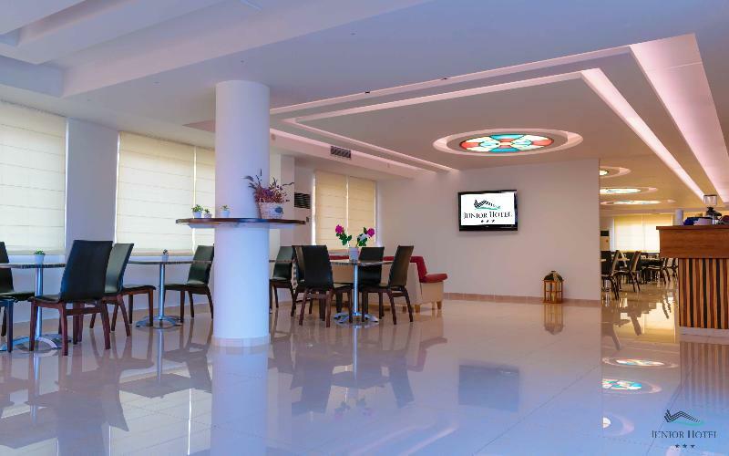 Junior Hotel 伊利亚 外观 照片